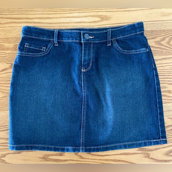 Size 14 Girl’s Denim Skirt - Picture 1 of 3